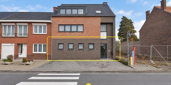 Appartement te huur in Nederstraat 25 - A bus 1, 3730 Hoeselt