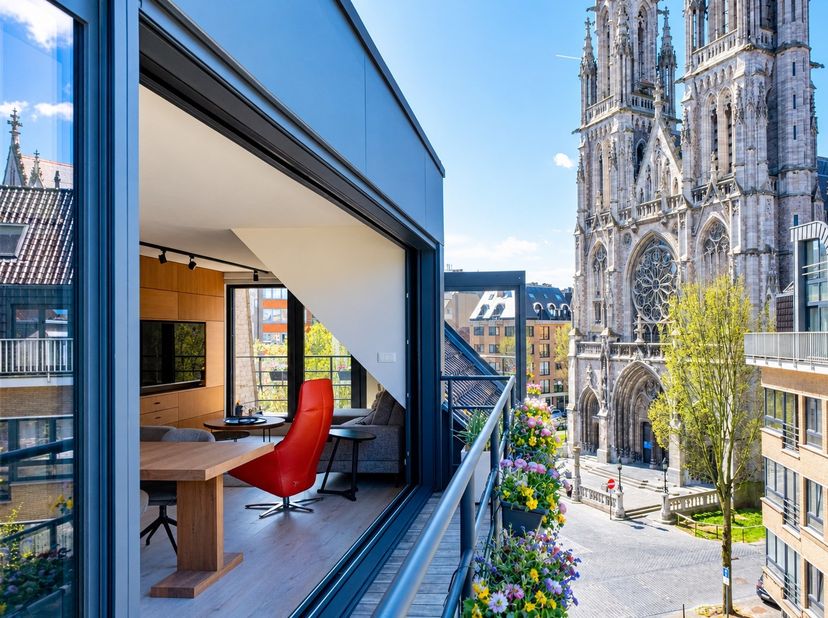 Appartement te koop in Sint-Petrus- en -Paulusplein 6,
                    8400 Oostende
