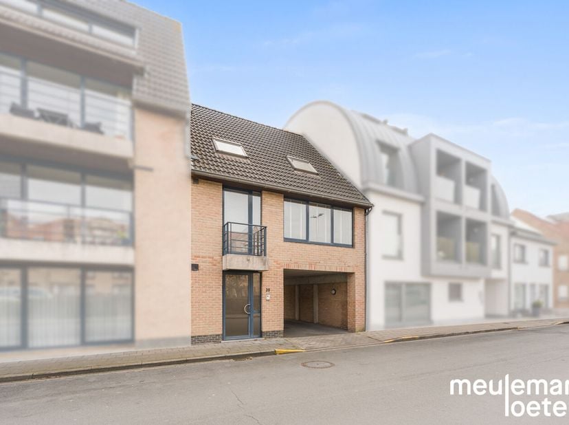 Huis te koop in Rustoordstraat 20,
                    8020 Oostkamp