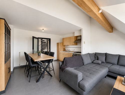                                         Appartement te huur in Moeskroen, € 640
