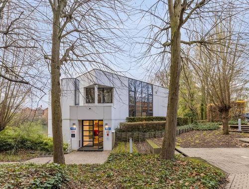                                         Kantoor te huur in Niel, € 3.000
