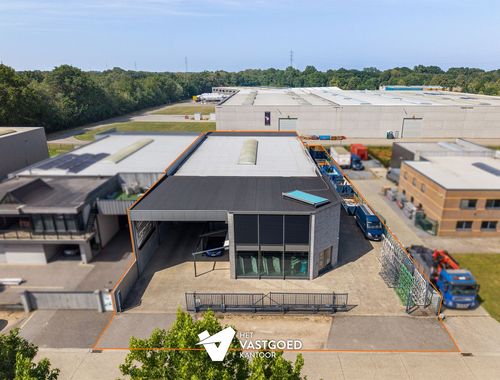                                         Commercieel Gebouw te koop in Balen, € 1.025.000
