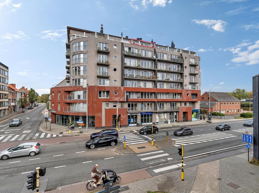 Appartement te koop in Gentstraat 68 bus 27,
                    9800 Deinze