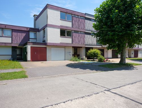                                         Rijwoning te koop in Oostkamp, € 150.000
