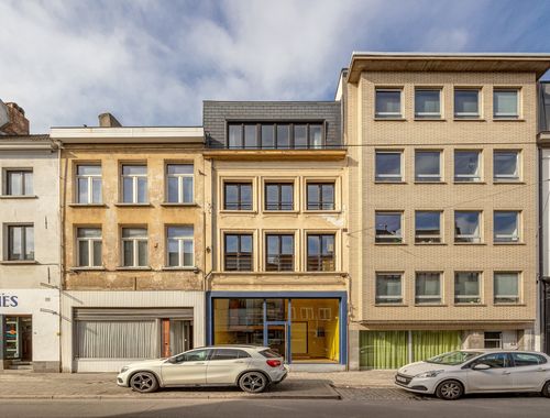                                         Bien commercial avec habitation à vendre à Antwerpen, € 682.000
