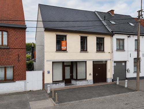                                         Woning te koop in Oosterzele, € 299.000
