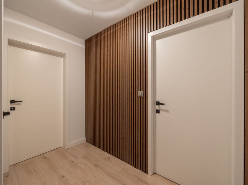 Volledig gerenoveerd appartement met unieke ligging te (Neer)Pelt-Centrum te koop!<br />
Troeven:<br />
* Gelegen in het hart van Neerpelt-Centrum<br