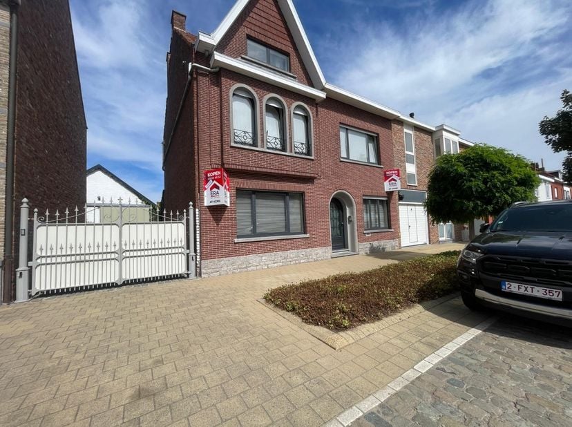 Huis te koop in Menenstraat 66 bus A,
                    8940 Geluwe