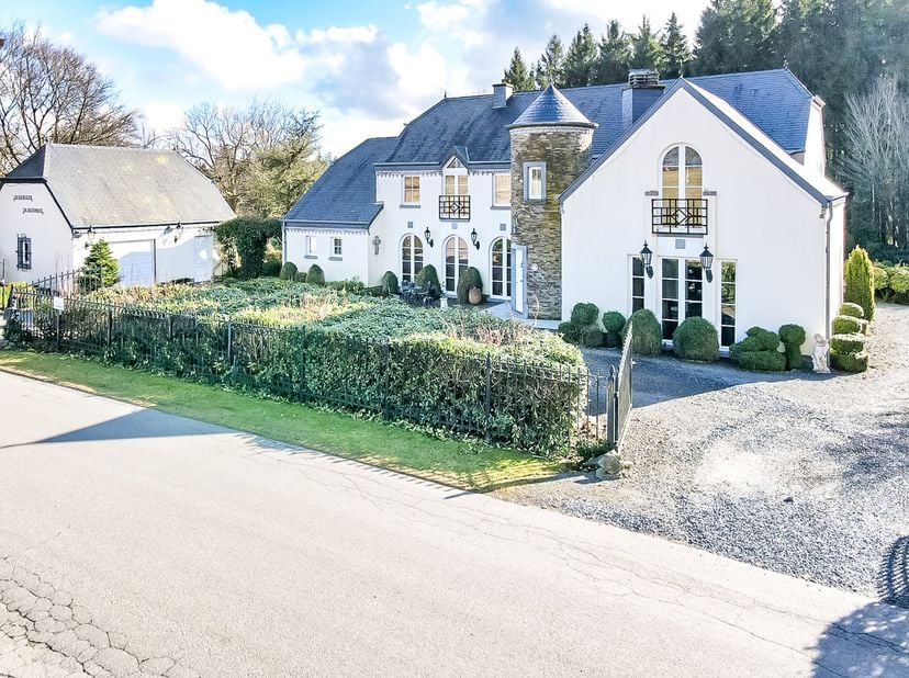 Maison à vendre
                    à 6661 Tailles