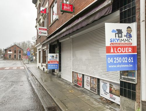                                         Commerce à louer à Angleur, € 900
