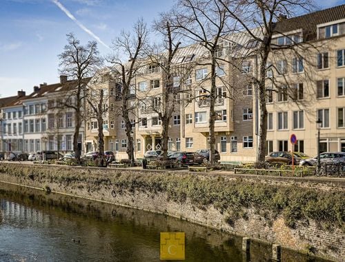                                         Appartement à vendre à Brugge, € 495.000
