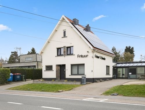                                         Woning te koop in Bunsbeek, € 495.000
