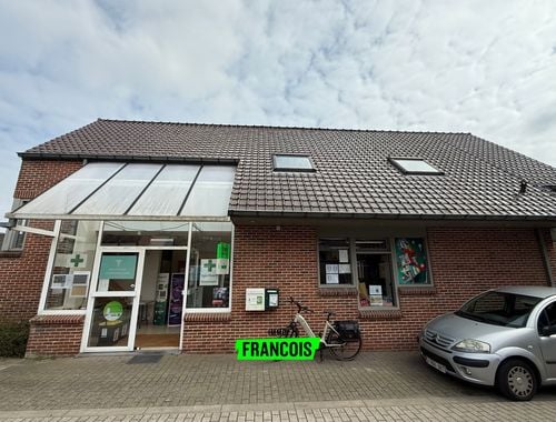                                         Bâtiment commercial à vendre à Lendelede, € 175.000
