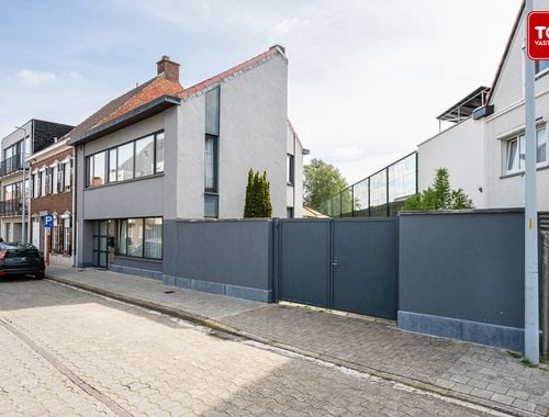                                         Woning te koop in Zele, € 359.000
