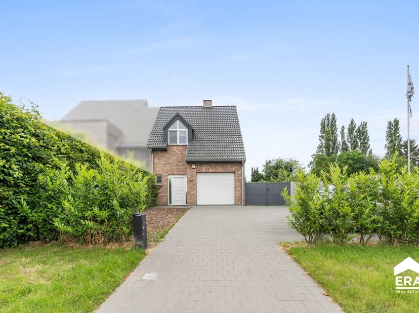 [[ DIT PAND NEEMT DEEL AAN DE ERA OPEN HUIZEN DAG OP 13/6 VAN 9:30 TOT 10:30 ]] De vraagprijs is vanafprijs. U kan bieden vanaf dit bedrag. Elk bod wo