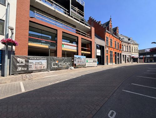                                         Commercieel Gebouw te huur in Tielt, € 3.000
