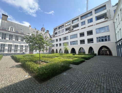                                         Bureaux à vendre à Antwerpen, € 2.223.825
