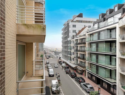                                         Appartement te koop in Knokke, € 785.000
