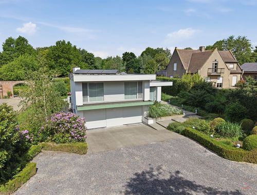                                         Maison à vendre à Oeselgem, € 629.000
