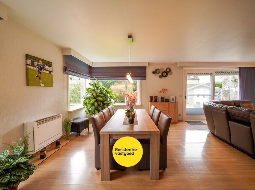 In een aangename en rustige woonwijk van Oostende bevindt zich deze alleenstaande woning die comfort, privacy en een uitstekende ligging perfect combi