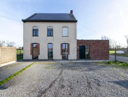                                         Woning te koop in Woesten, € 190.000
