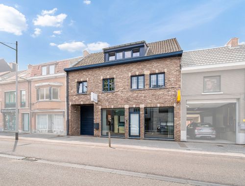                                         Maison à vendre à Sint-Gillis-Waas, € 585.000
