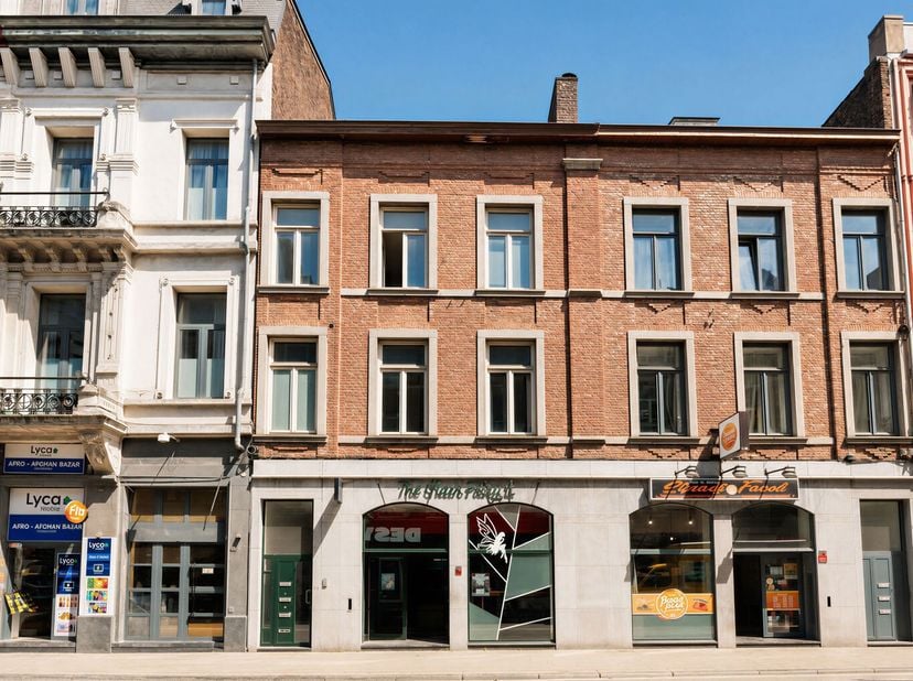 Description:<br />
- S&amp;eacute;jour :&amp;nbsp;29 m&amp;sup2;;<br />
- Cuisine am&amp;eacute;ricaine&amp;nbsp;:&amp;nbsp;11 m&amp;sup2;;<br />
- Chambre 1 : 15 m&amp;sup2;;<br />