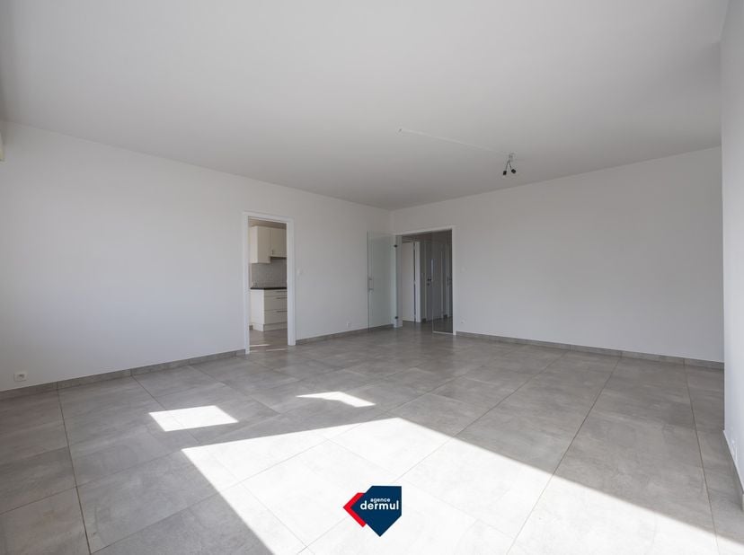 Appartement te koop in Nieuwpoortsesteenweg 324 bus 04.01,
                    8400 Mariakerke
