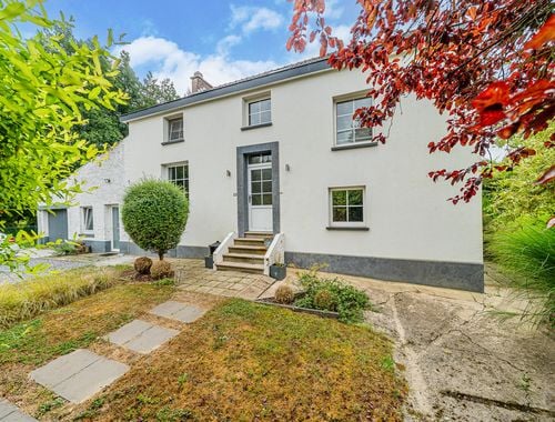                                         Woning te koop in Moxhe, € 375.000
