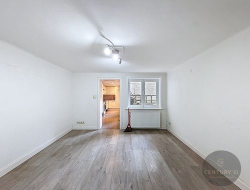                                         Gelijkvloers app. te koop in Knokke, € 210.000
