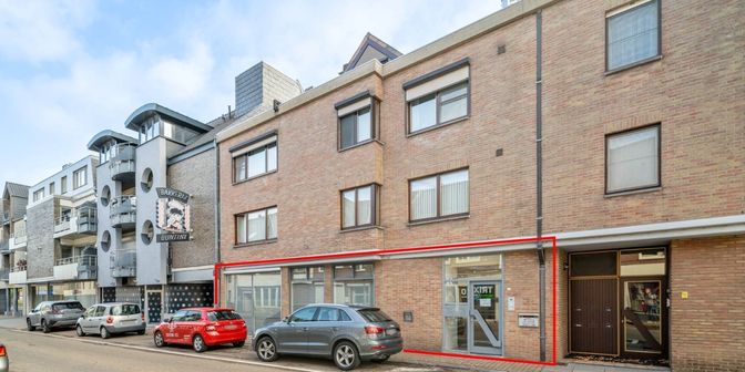 Bedrijfsvastgoed te koop in Spilstraat 2 bus 1, 3680 Neeroeteren