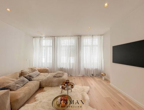                                         Triplex te huur in Brugge, € 1.850
