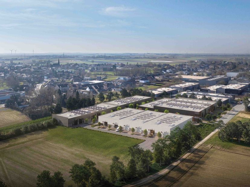 Bien professionnel à vendre
                    à 3770 Riemst
