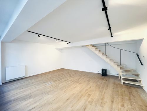                                         Kantoor te huur in Schaarbeek, € 1.700

