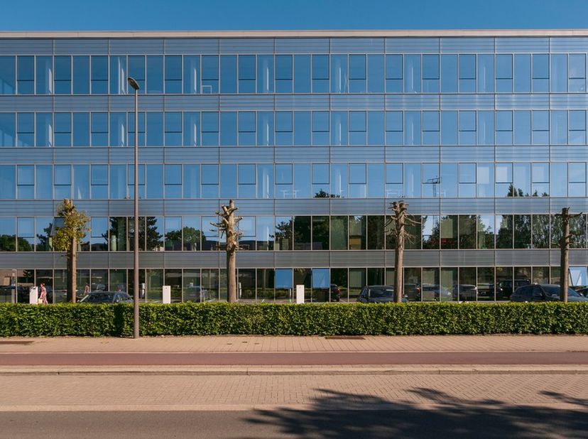 Bedrijfsvastgoed te huur
                    in 2600 Berchem