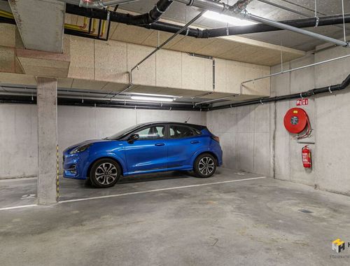                                         Place de stationnement à vendre à Berchem, € 28.000
