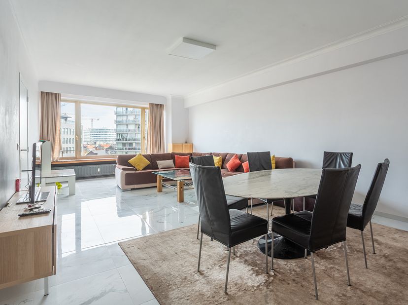 Appartement à vendre à Van Eycklei 51 boîte 702,
                    2018 Antwerpen