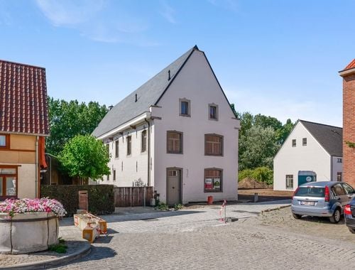                                         Maison à vendre à Sint-Truiden, € 375.000
