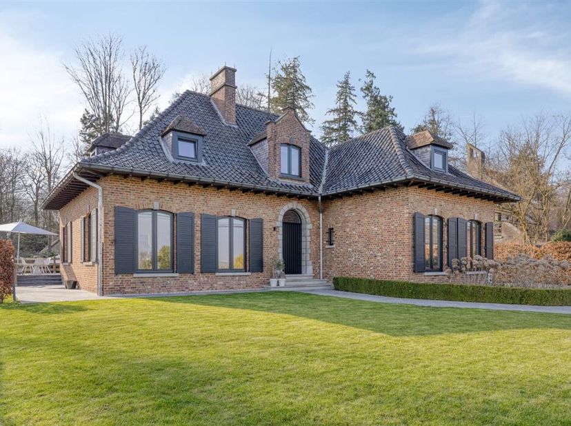 Maison à vendre
                    à 1430 Bierghes