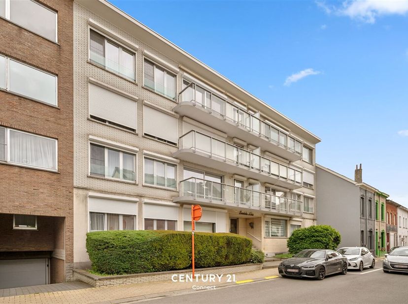 Dit gezellig appartement is rustig gelegen aan de achterzijde van de residentie Lotus, in de Karterstraat te Kortenberg. De Karterstraat is een gunsti