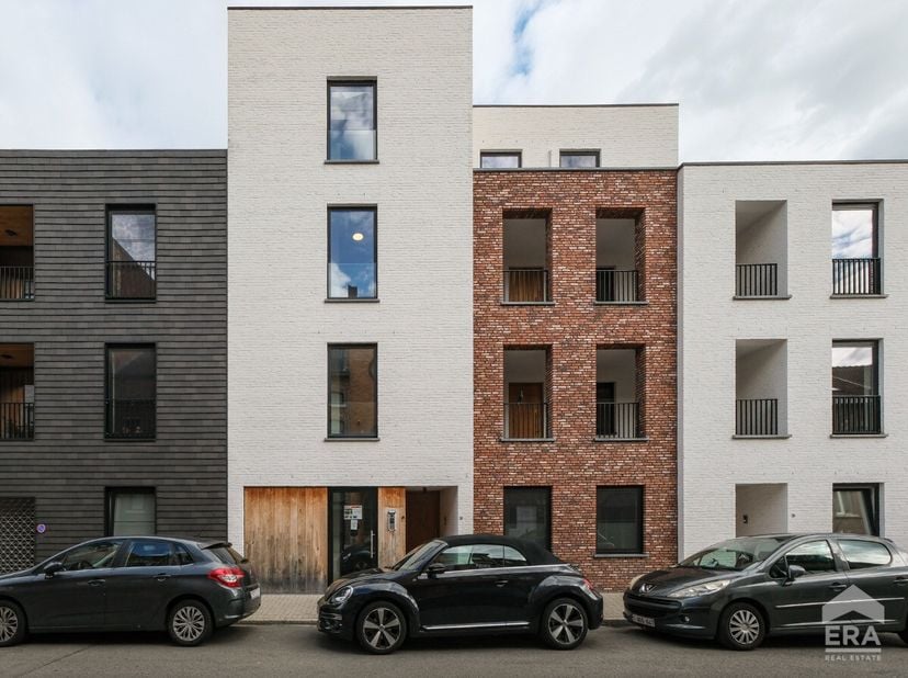 Appartement te koop in Rijschoolstraat 16 bus 203,
                    3800 Sint-Truiden