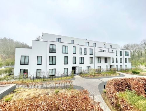                                         Appartement à louer à Uccle, € 1.925

