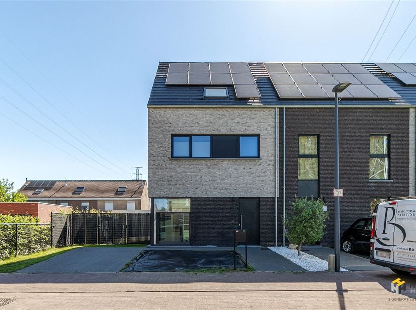 Rustig wonen in een groene en kindvriendelijke omgeving, zonder in te boeten aan bereikbaarheid? In deze aangename woonwijk in Lier geniet je van het