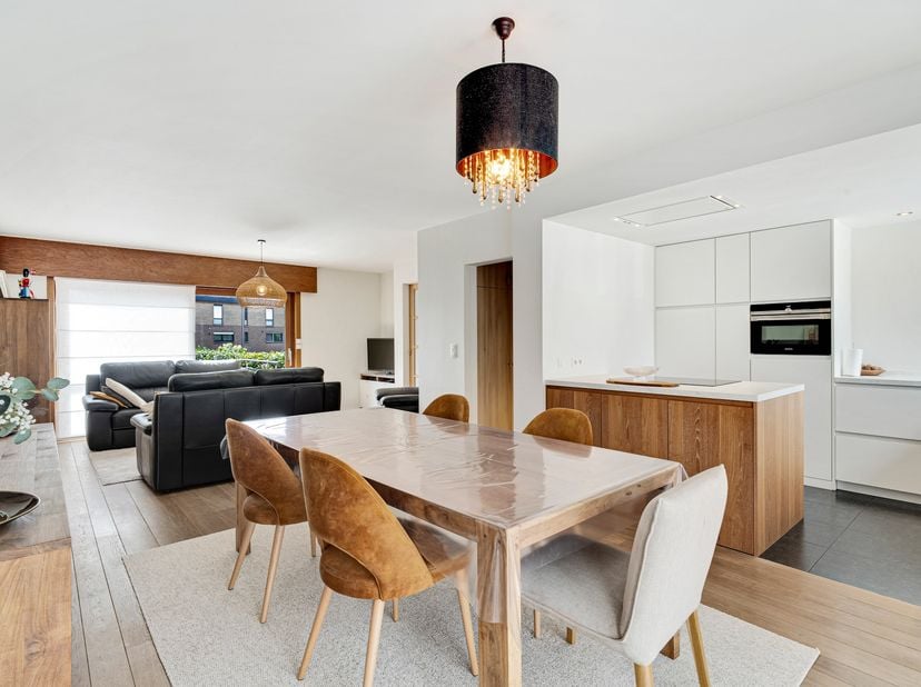 Huis te koop in Emiel Clausstraat 80,
                    8793 Sint-Eloois-Vijve