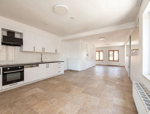                                         Duplex te koop in Sint-Niklaas, € 299.000
