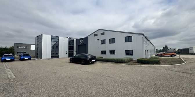 Bedrijfsvastgoed te huur in Leugenberg 64, 2180 Ekeren