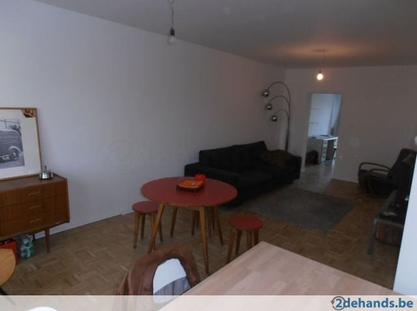 Appartement te koop in Lodewijk Van Berckenlaan 98,
                    2600 Berchem