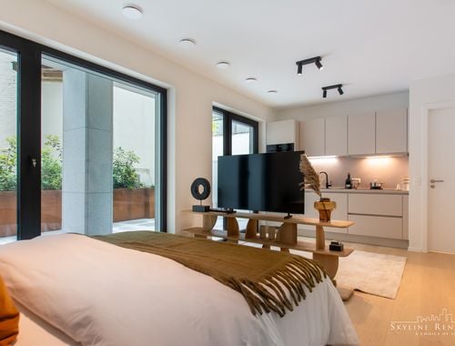                                         Studio te huur in Elsene, € 1.375

