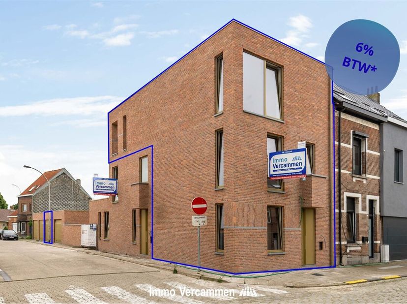Uniek nieuwbouw triplex appartement met knap terras en garage in hartje van het landelijke Duffel-West.<br />
Dit energiezuinig duplexappartement comb