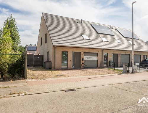                                         Woning te koop in Zelzate, € 449.950

